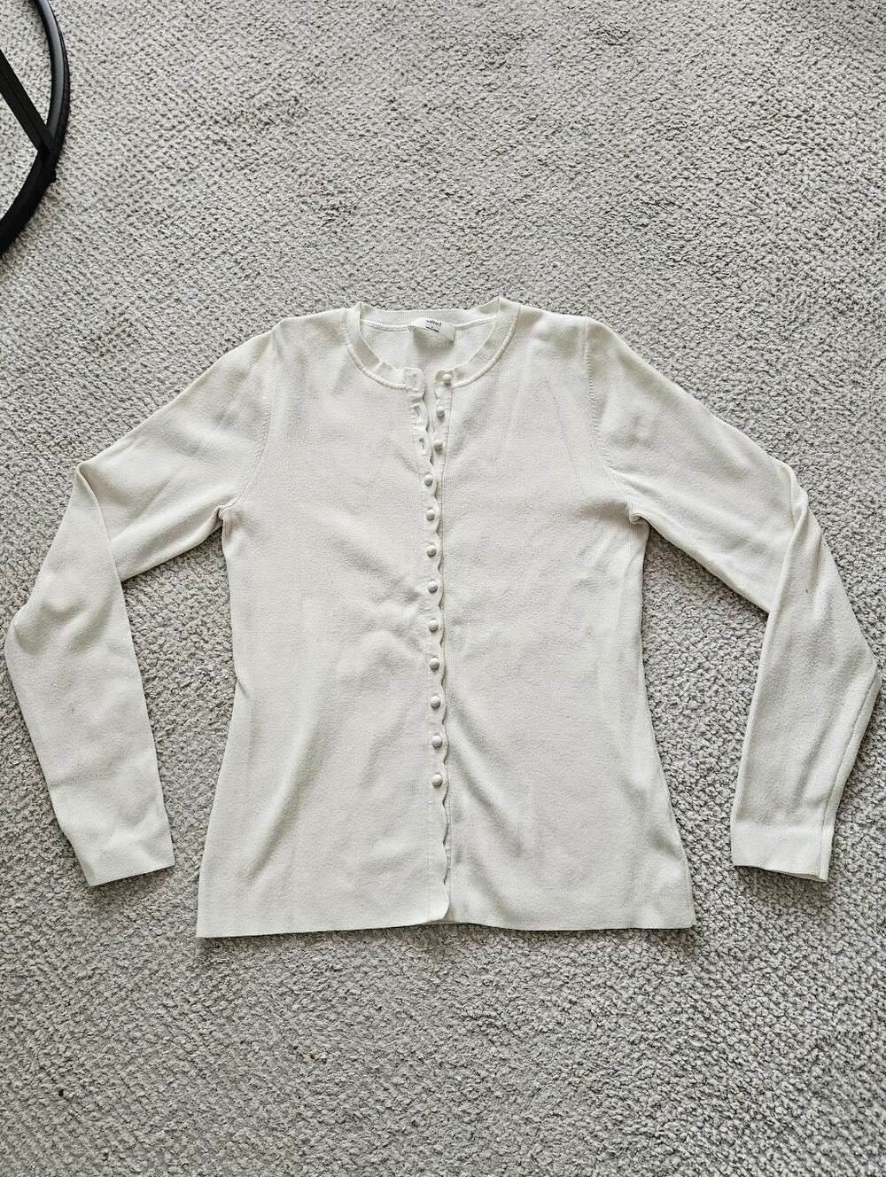 WILFRED Shelly Cardigan White Cream Large Aritzia